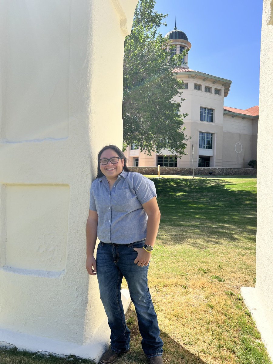 Today Member Monday profiles Alicia Marmolejo who currently works in Dr. Sara Fuentes-Soriano’s lab on the invasion genomics in the widespread putatively diploid North American camphorweed introduced in Israel.