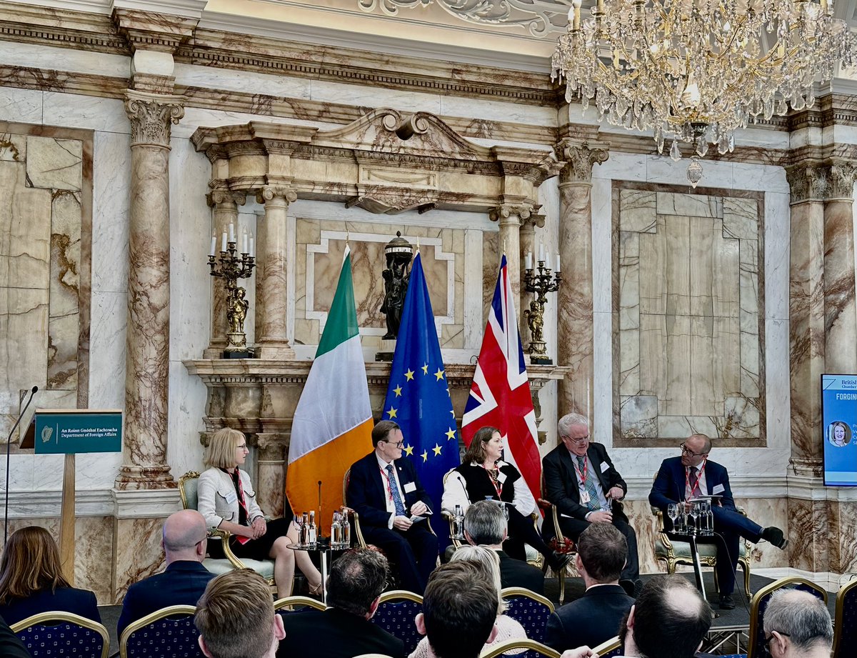 A great privilege to participate in the @BrIreCham #HERCONF24 in the @dfatirl HQ Iveagh House Dublin. Positive discussion on improving north/south and east/west partnerships to drive productivity and innovation across these islands. @QUBelfast @UniversitiesUK @DeptofFHed