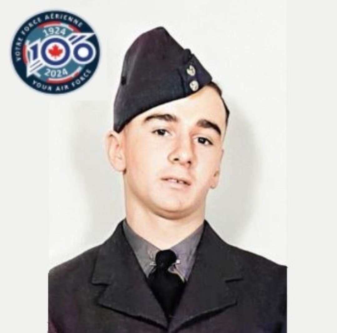 WartimeHeritage's tweet photo. Remembering 18-yr-old Sergeant Charles Edward Lovett of Huron Co., ON, lost Apr 15, 1944. Read, Remember & Share his story: https://t.co/whwHITC9pB
_
#WWII #RCAF #CanadaRemembers #ShareYourTribute #RAFDishforth #RCAF100 #PerArduaAdAstra https://t.co/9BjokhqxOn
