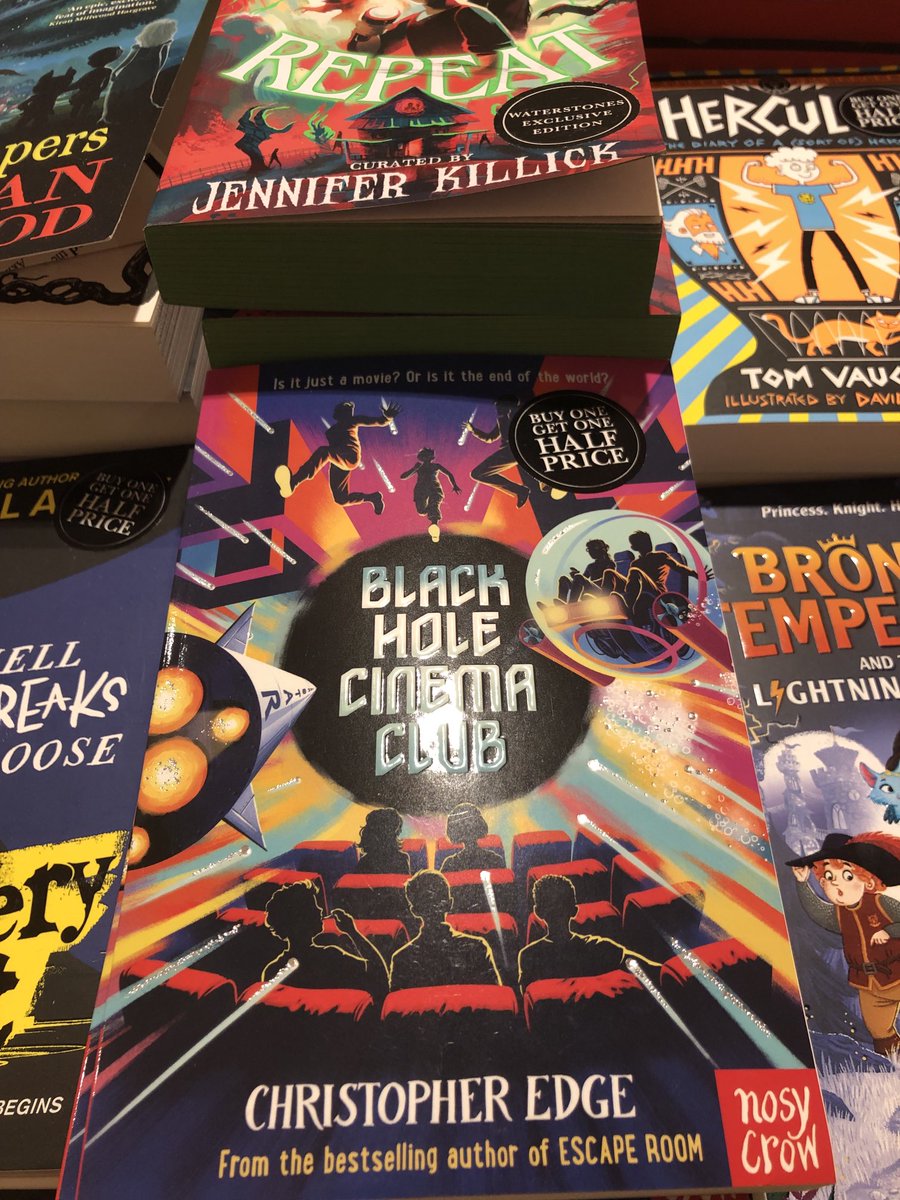 Lovely to see Secrets of the Snakestone by fellow ⁦@NosyCrow⁩ author @PiuDasGupta1⁩ and Black Hole Cinema Club by ⁦@edgechristopher⁩ out on tables at ⁦@WaterstonesCamb⁩ too! ⁦@becmason26⁩