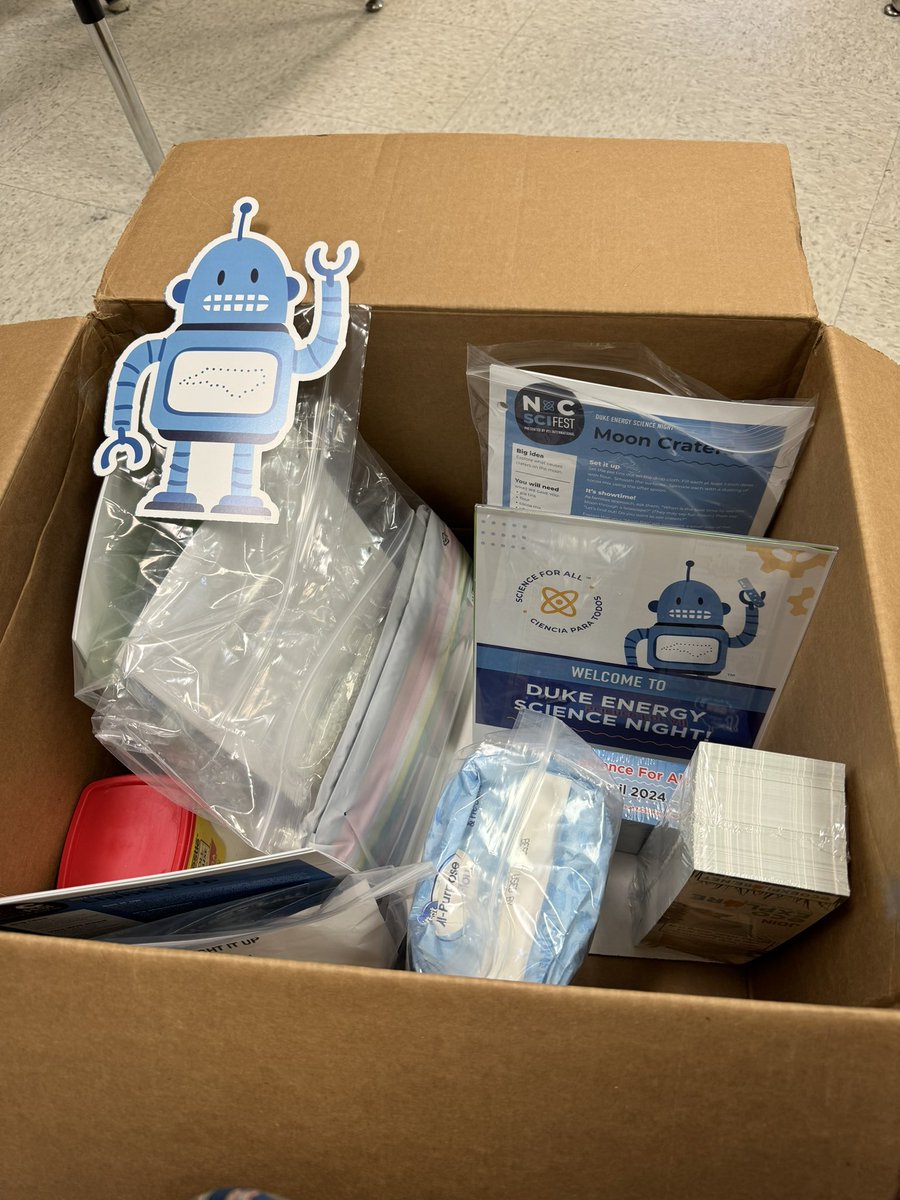 MsCumbee501's tweet photo. Getting ready for Duke Energy Science Night at RES!! #ScienceForAll #GoKelvinGo
@ncscifest @RodgersCubs @MartinCoSchNC https://t.co/mEe52RzUfk