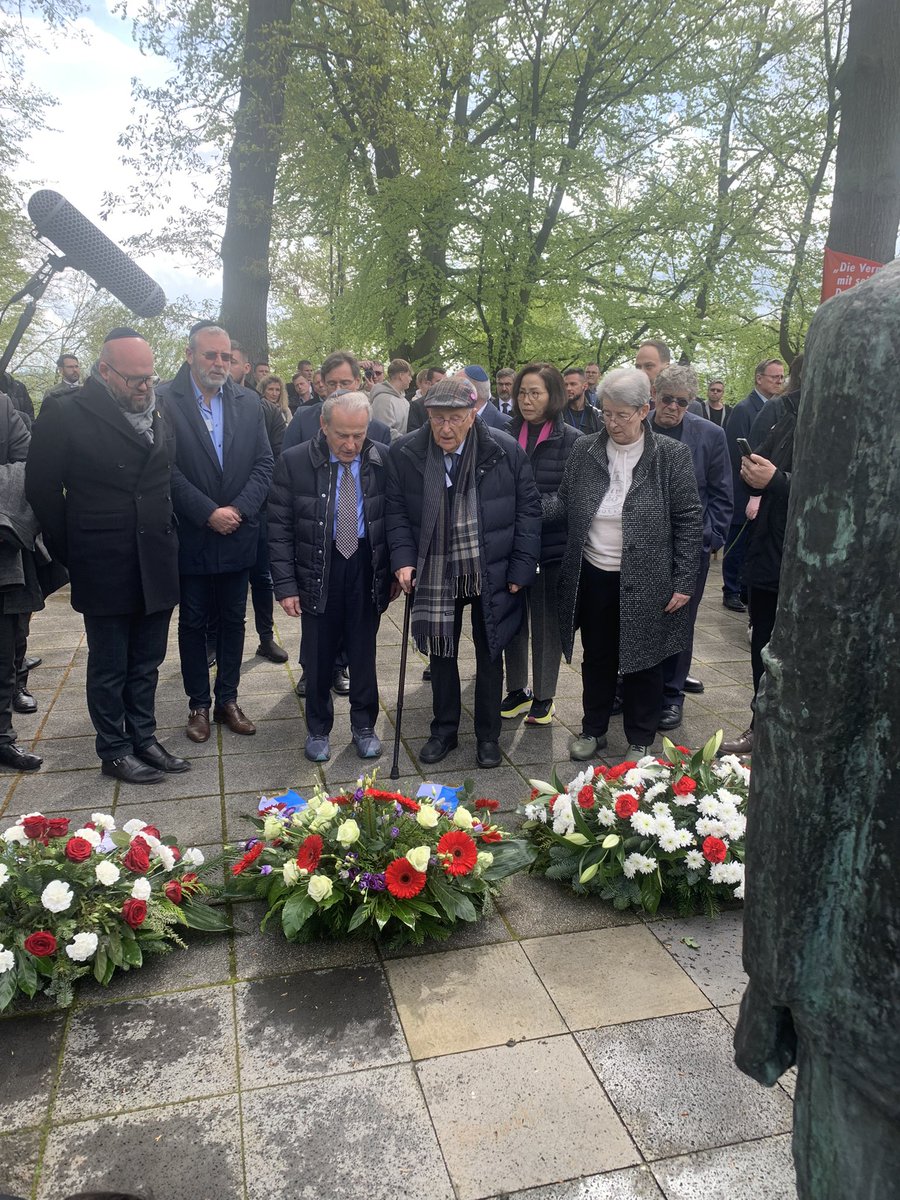 In der KZ-Gedenkstätte #MittelbauDora haben wir heute der #Befreiung des KZ-Komplexes Mittelbau vor 79 Jahren gedacht.