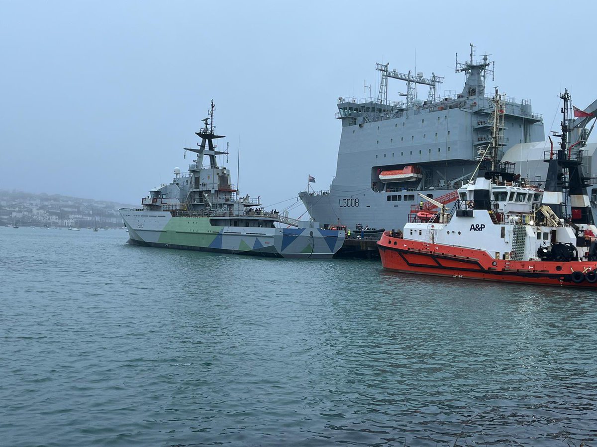 Another step closer to our return to sea 🌊 💪 At 0300 last Thursday morning, whilst many were still asleep, MERSEY edged her way out of dry dock. We will continue our final maintenance in partnership with @BAESystemsInc and @apgroupuk over the next few weeks ⚙️ 🛠️🔧