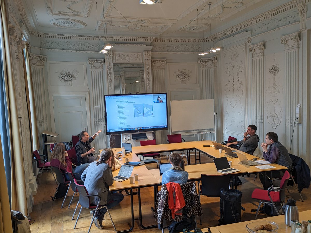 It's that time again, the @delab_lab team are meeting to discuss the evolution of the project, this time @FasosMaastricht!! We're all looking forward to hearing what the different partners have been up to. Updates to follow! :)
