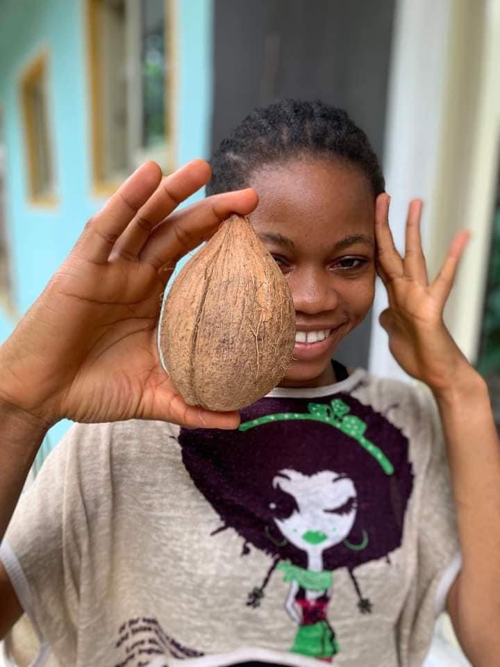 Audreys_Crafts's tweet image. #coconutshells

Crafted by Audrey’s Craft