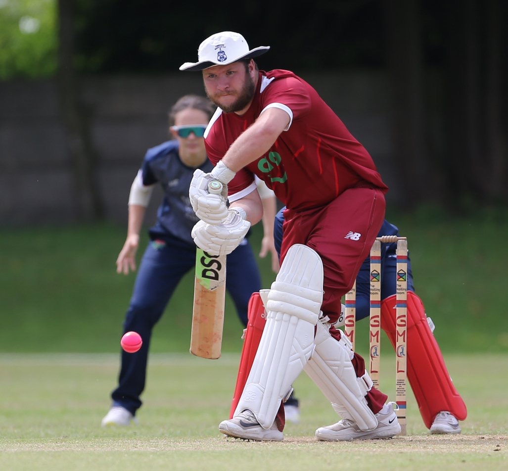 Tom Meskell (Pirates) - LD - versatile batter at the top of the order, seam or leg spin bowler. Plays for @FBCC1833. Capable of pushing on the total when required in an innings. Leaves everything on the pitch every game.