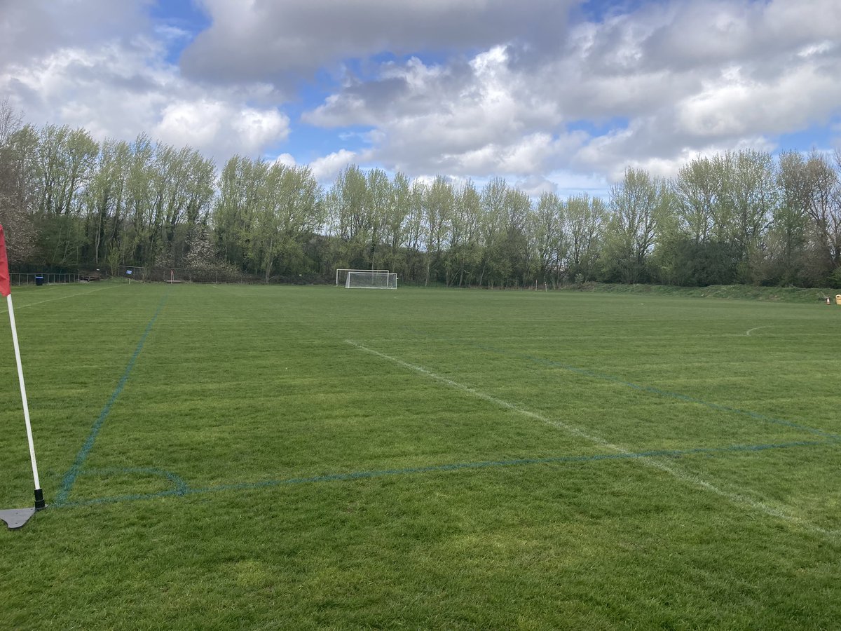 Our U11 girls are in action this evening on grass pitch 5 … 6pm KO … good luck girls .. and a massive well done to our groundsteam who have managed to prepare the pitch after a busy weekend in awful weather conditions… 🧡🖤👏