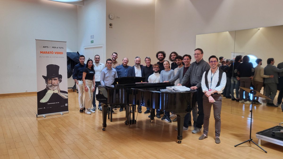 Esta mañana en <a href="/LesArtsValencia/">Les Arts, València</a>  Verdi Q&amp;A, <a href="/EUErasmusPlus/">Erasmus+</a> <a href="/Erasmus_Project/">Erasmus+ Projects</a> junto a estudiantes de dirección de orquesta de <a href="/conservatoriopa/">conservatoriopalermo</a> y <a href="/csmvalencia/">CSMValencia</a> <a href="/fogliani/">Antonino Fogliani</a> Bravo por el interesante intercambio de experiencias, y gracias a Verdi.