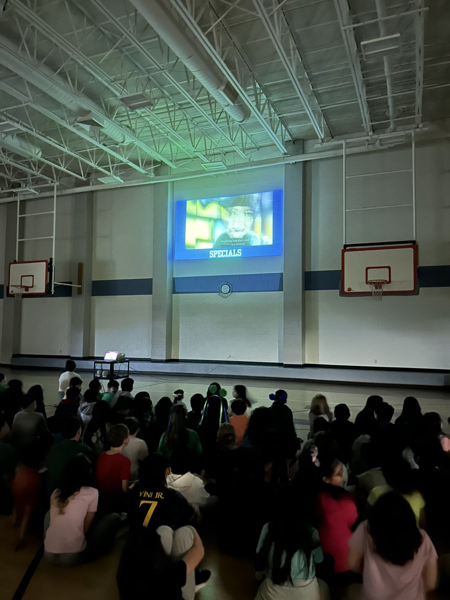 asher_jill's tweet photo. Parkway students have STAAR spirit! So much fun at our STAAR pep rally! Thank you LHS cheer and Big John!! @ParkwayES @LewisvilleHS @LewisvilleISD https://t.co/WqPI9HSoBg