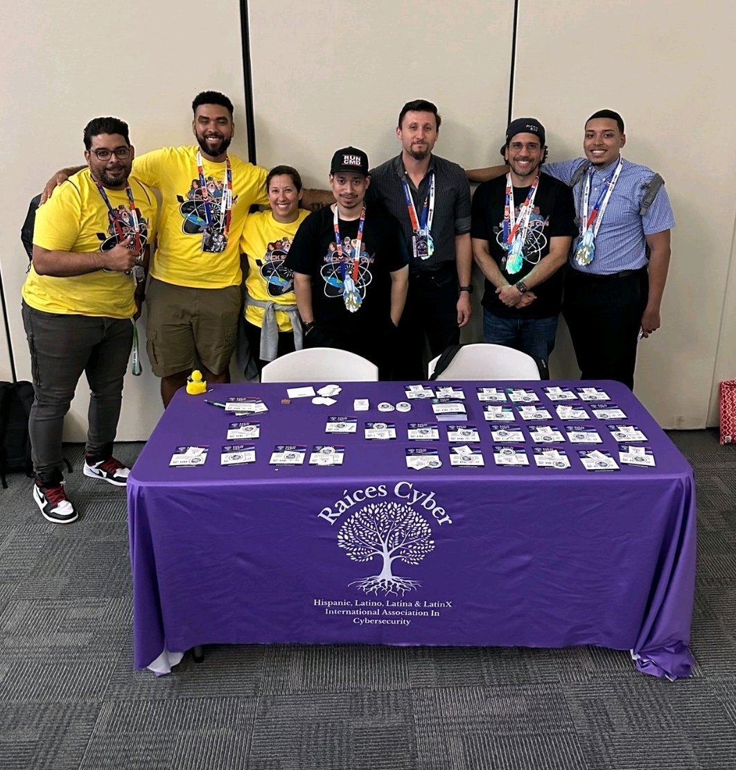 I had fun at @HackSpaceCon. It was great to meet the @RaicesCyberOrg Florida team. Trying to build the Florida team for Raices. As the Raices chapter Director of NY . It was great to see lots of people interested in joining Raíces Cyber. #informationsecurity #technology…