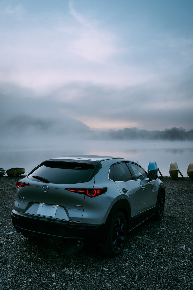 幻想的な湖で

#キリトリセカイ
#写真が好きな人と繋がりたい
#ソロキャンプ
#Mazda
#CX30
