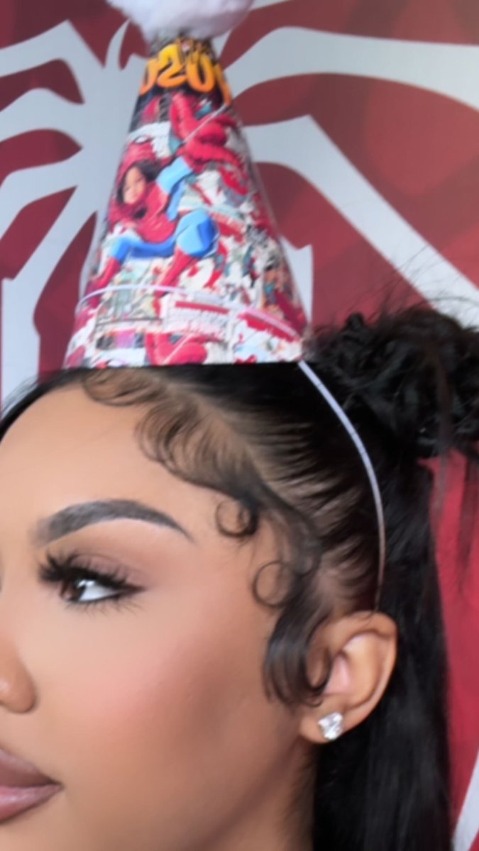 AriTheDon's tweet image. 🎉