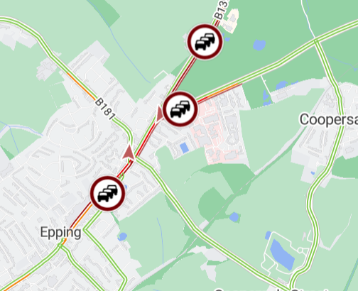 Essex_Travel: Epping - slow moving traffic on High Road (B1393) between Theydon Road and Station Road