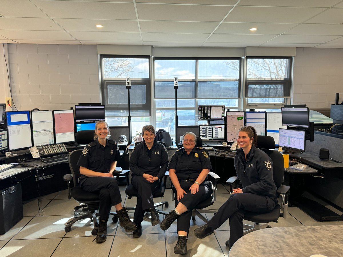 This week we celebrate our amazing team in our KFD
Communications division. They are the calm, reassuring, and professional voice that you first hear when reporting a fire emergency and they dispatch and support all 7 Region of Waterloo fire departments.  
🙏🚒🥇☎️💻🎉