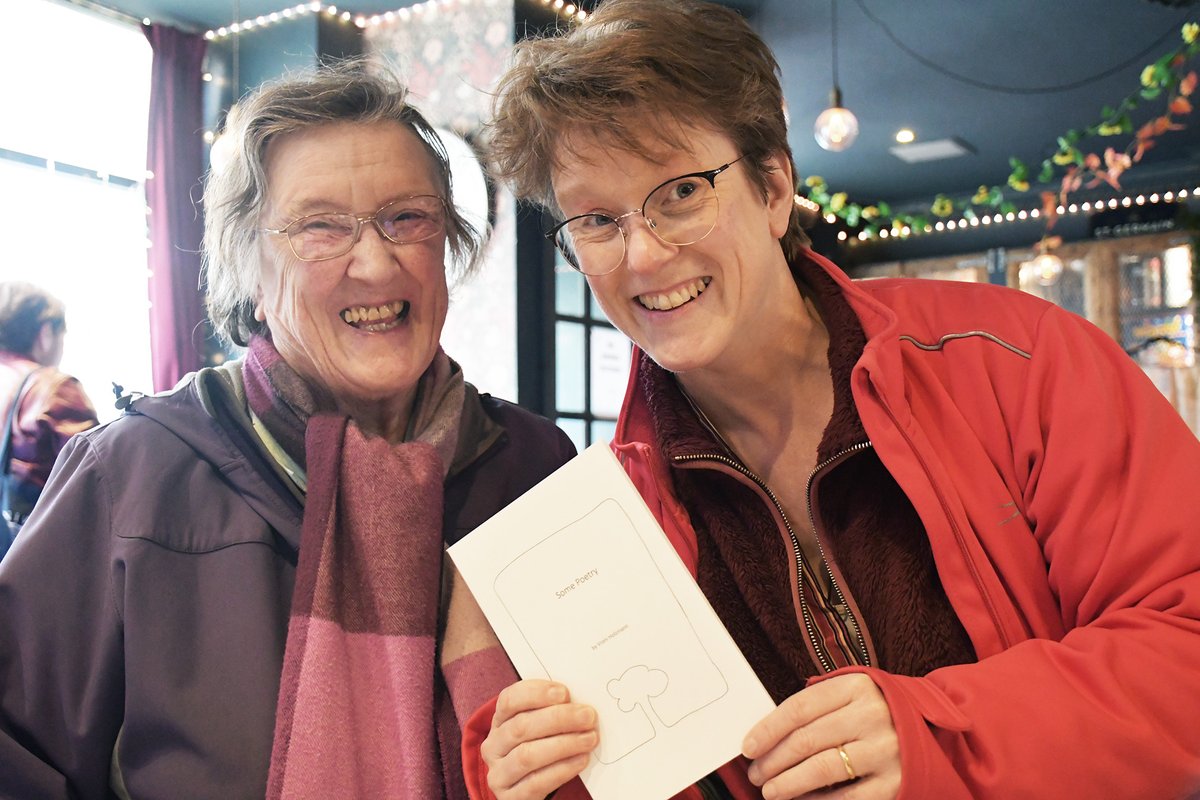 Chrissie and mum with my new little poetry book 💕 Now available on my site, feel free to potter on over there and buy this weird and wonky collection of musings. 7 signed copies left 🙂 vronionline.net/shop