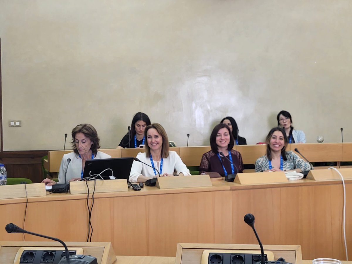 The <a href="/UAHes/">Universidad Alcalá</a> team are presenting the <a href="/MH4AllProject/">MHealth4all</a> at the <a href="/eugloh19/">European University Alliance for Global Health</a> “Promoting Inclusion and Intercultural Dialogue in International Environments”