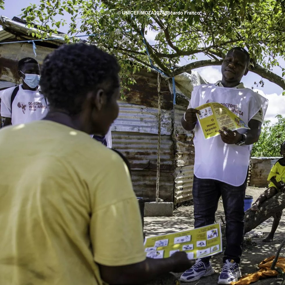 'This approach is helping to eliminate cholera in the area' - Augustinho, @Cuamm. UNICEF & @UNCERF are using the case area targeted interventions #CATI approach to contain & respond to #cholera cases in flood-affected communities👇 unicef.org/mozambique/en/…