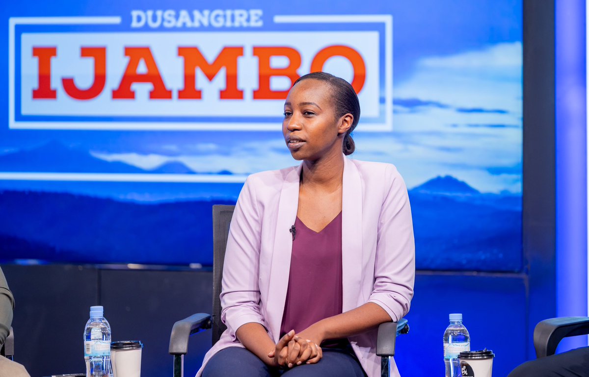iacceleratorRw's tweet photo. .@gaelle_gisubizo wegukanye #iAccelerator2, yageneye ubutumwa urubyiruko ati 'iyi gahunda iroroshye kandi inyuze mu mucyo’. Yashimangiye ko igikenewe ari ugushira ubwoba, ugakora umushinga mwiza ushobora gutanga umusanzu ugaragara mu gukemura ibibazo by'ubuzima byugarije sosiyete https://t.co/ywmgJLE4Wp