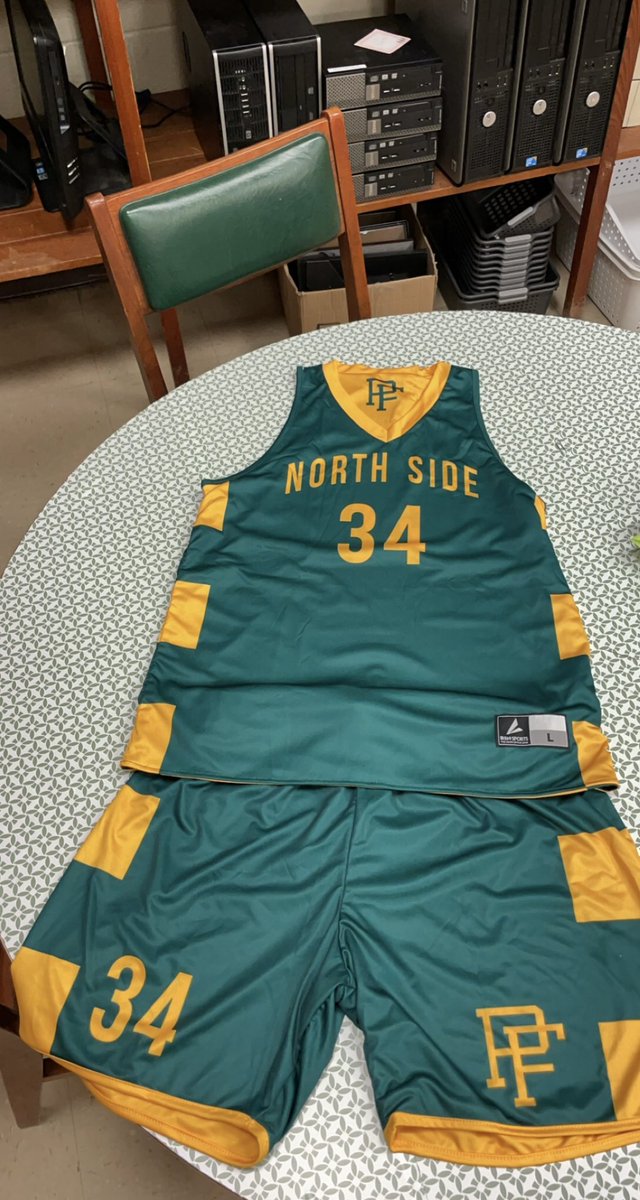 coachkpless's tweet photo. New Practice Uniforms!🔥 @kentbarefoot5 https://t.co/esr9wCd8cs