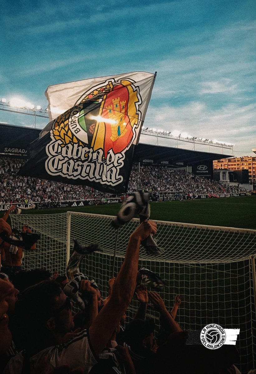 LHDABURGOS's tweet photo. 🔥 SENTIRÁS CON ARDOR NUESTRA FÉ!

Todos con todo hasta el final.
Juntos devolveremos el blanco y negro a lo más alto.

LHDA https://t.co/MdTlOEEFdj