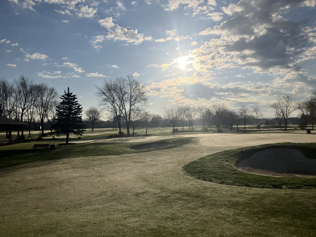 Dan Sliasas tweet media