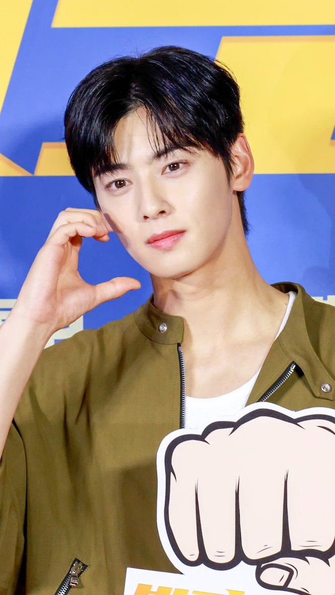 “현장 dB 대폭발”…차은우, 얼굴 천재의 등장 VIEW ✨ entertain.naver.com/now/read?oid=1… #차은우 #Chaeunwoo @CHAEUNWOO_offcl @look_idol Follow! MORE 🎥 bit.ly/4aFKsco Shorts 🎬 bit.ly/3vJgwxa