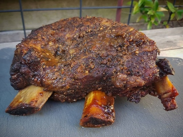 Zo bereid je de lekkerste en sappigste beef shortribs van gras gevoerd rund.⁠
aalvink.nl/de-beste-berei…
⁠
#recepten #beefshortribs #onlineslager