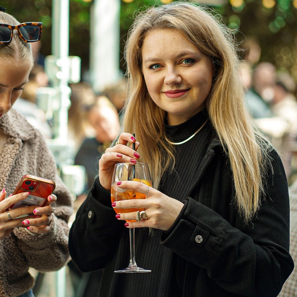 Dangerous weekend to have been an Aperol spritz ⚠️