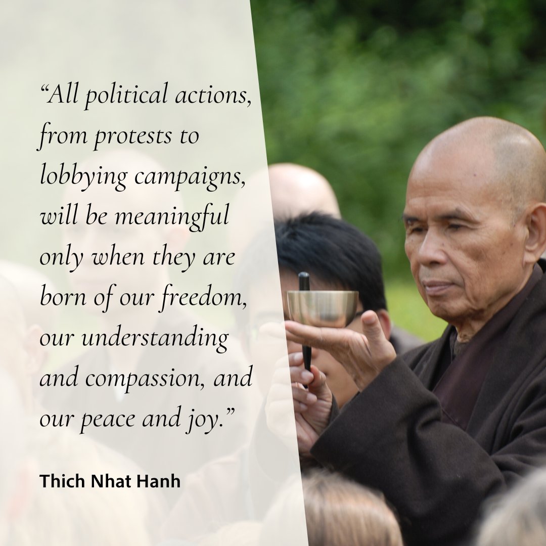 We've excerpted this quote by Thay from an important read in @LionsRoar on how individual meditation practice can aid collective liberation. 
Read the article here👉🏽lionsroar.com/the-revolution…
Find the book 'How To Connect' here👉🏽parallax.org/product/how-to…

#ThichNhatHanh #mindfulness