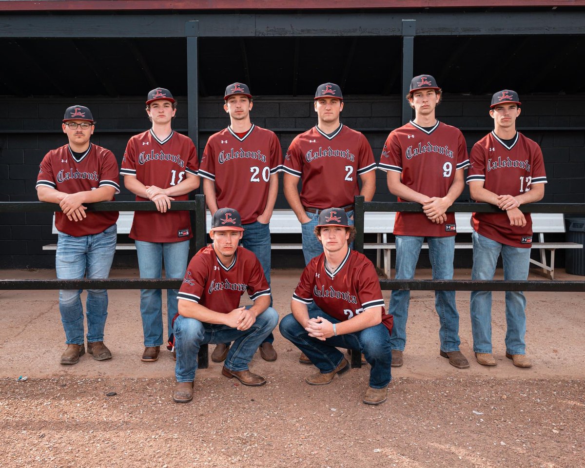 ⚾️SENIOR NIGHT⚾️ 
🆚  Hamilton
⏰ JV 4:00 | V 6:00 
📍39740 
📊/📺 GameChanger Green App