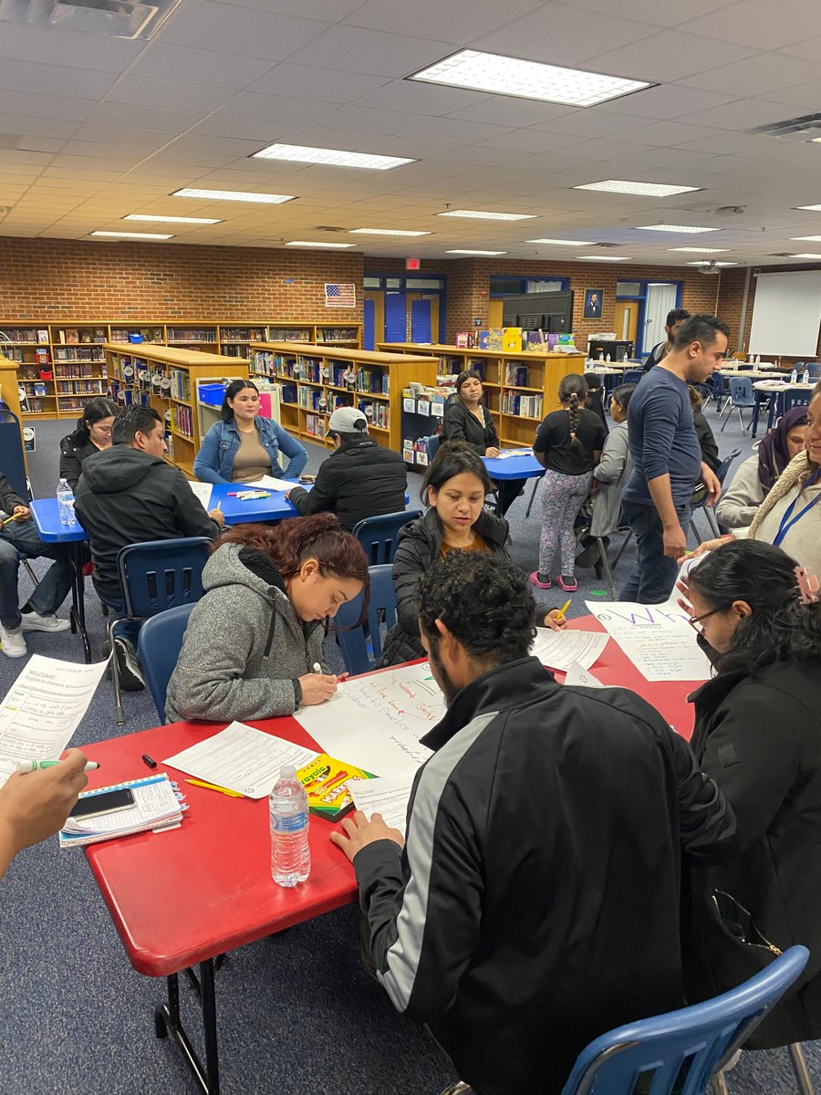 Thrilled to highlight the ESOL class for families @conwayelemsch, led by the incredible Jenni Fitzgerald! The Conway Cougars are embracing our shared commitment to ensuring a safe, engaging, and welcoming space for all. #ESOL #InclusiveLearning #ElevateStafford