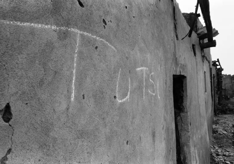 globalcmrpt's tweet image. RT @HRW Rwanda: Genocide Archives Released ow.ly/tJ0M50RfOm5 @JournalGenocide @StudyOfGenocide @GenocideStudies @GCR2P @chgsumn @Rutgers_CGHR @EchoesReflect