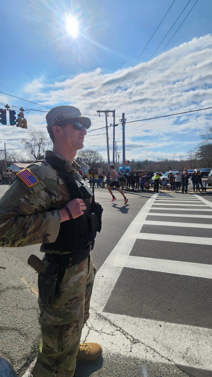 The #MassGuard is all in @TownofAshland and throughout the marathon route ensuring everyone has a safe and fun day. @MassEMA @MassGov @MassStatePolice @bostonmarathon