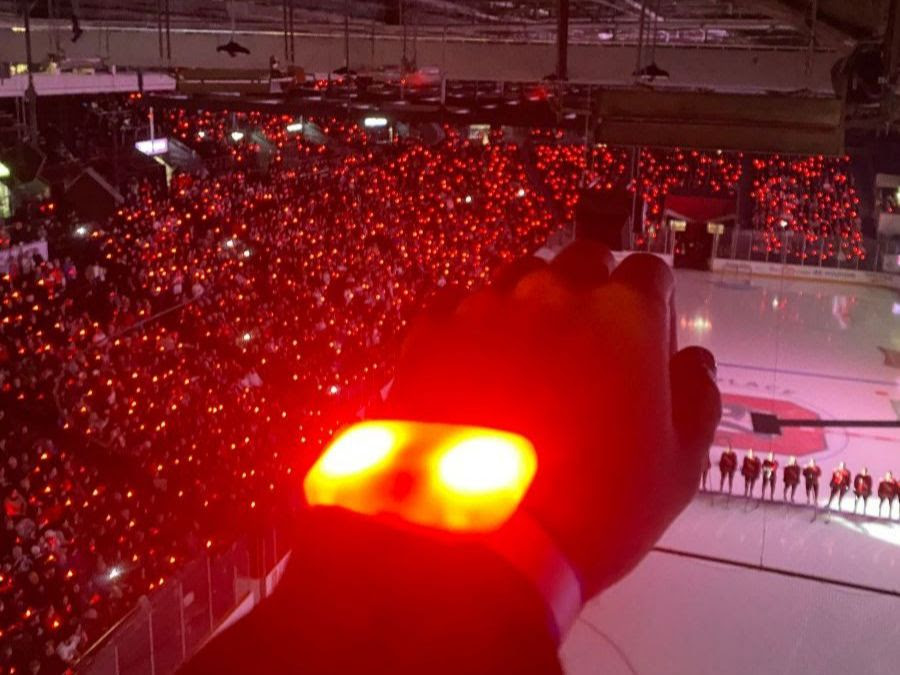 Business and Sports Events Montréal (@meetmontreal) on Twitter photo Montréal entertainment lighting innovator @PixMob is bringing its immersive crowd-lighting experience to the historic game between Montréal & Toronto on April 20 at the Bell Centre. 
A new women’s hockey attendance record is expected to be set! 🏒
#montreal #events #pwhl Montréal entertainment lighting innovator @PixMob is bringing its immersive crowd-lighting experience to the historic game between Montréal & Toronto on April 20 at the Bell Centre. 
A new women’s hockey attendance record is expected to be set! 🏒
#montreal #events #pwhl