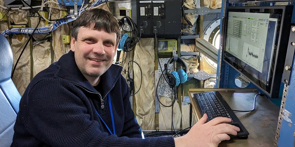 armnewsteam's tweet photo. From a small town in southern Germany to the @UCRiverside, #ARMEPCAPE’s Markus Petters has found his passion investigating the fate, flux, size, chemistry, and number of atmospheric aerosols | @doescience #DOEClimateScience #ASRnews | https://t.co/tHPxxXNL51 https://t.co/LqCyVwmK7j