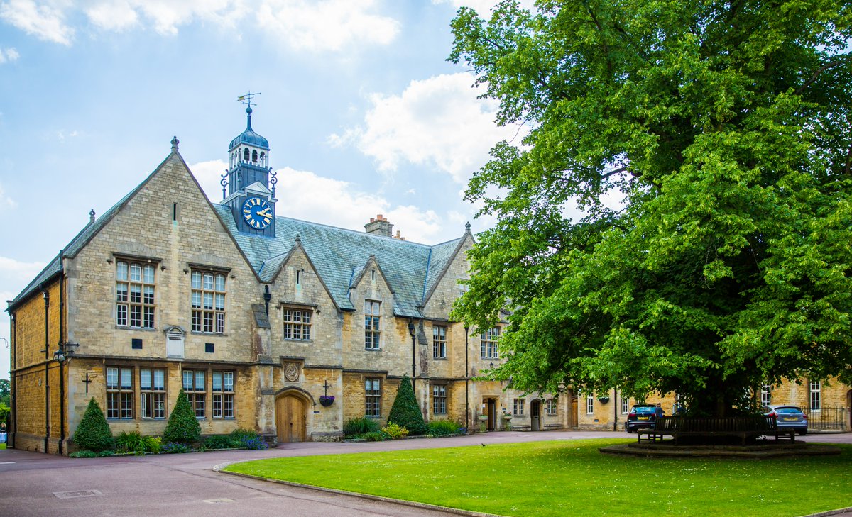 Wonderful to welcome pupils back to Uppingham for the beginning of the summer term. We have seen weather from all seasons today! #UppinghamCommunity