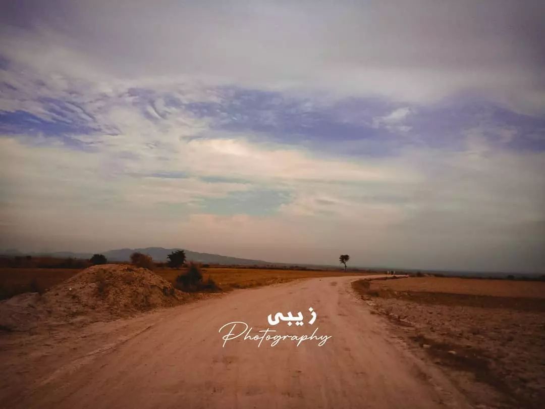 Zabi769's tweet photo. "زندگی کے ہر موڑ پر واپسی کا موقع نہیں ملتا۔۔"🖤 https://t.co/jFAm9l8tvZ