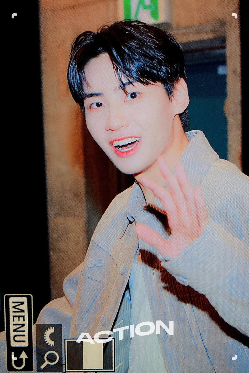 action_0608's tweet photo. 240415 #이진혁 #LEEJINHYUK #브이태양 https://t.co/Aw7K1tXNsJ