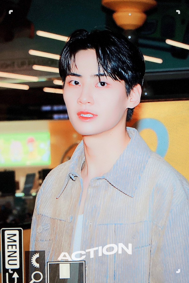 action_0608's tweet photo. 240415 #이진혁 #LEEJINHYUK #브이태양 https://t.co/Aw7K1tXNsJ