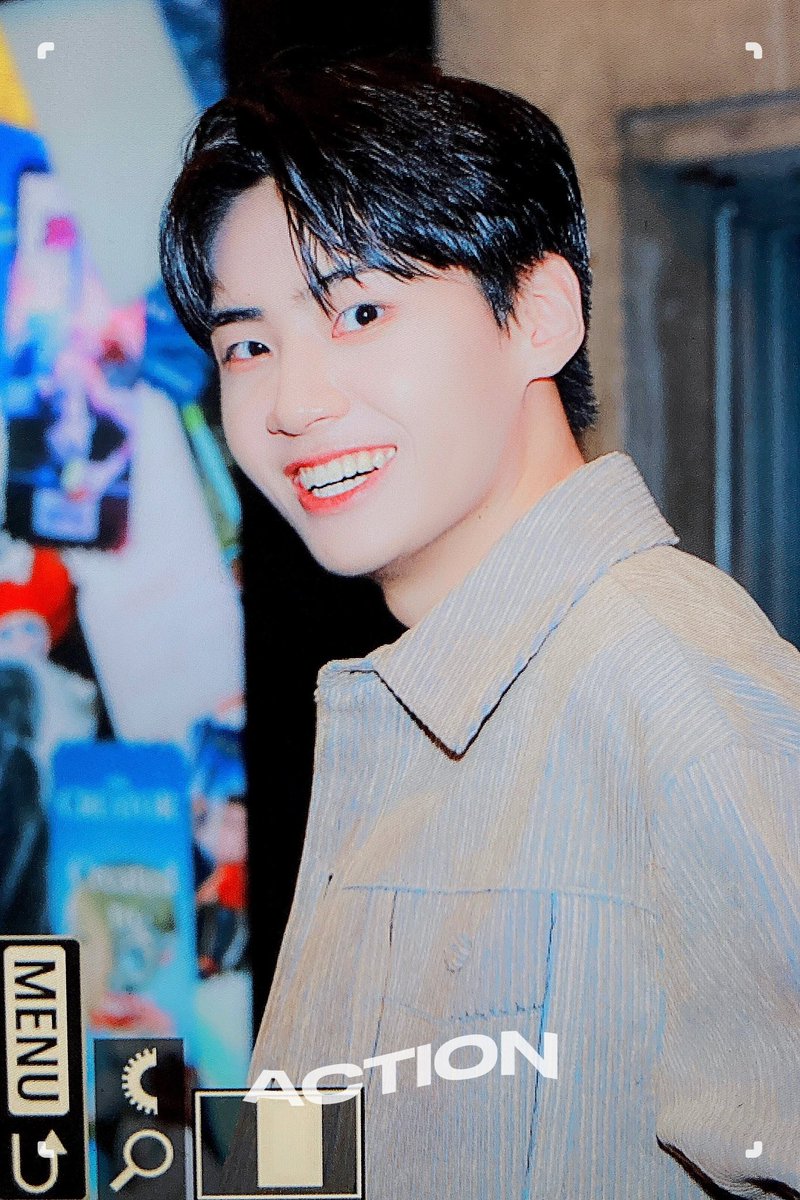action_0608's tweet photo. 240415 #이진혁 #LEEJINHYUK #브이태양 https://t.co/Aw7K1tXNsJ