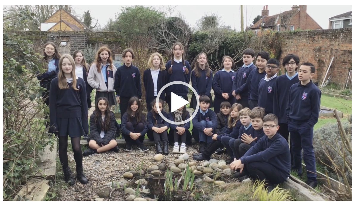 A video Birthday message to Dr Jane Goodall, from the students at Tasis who sponsored several animals at Redwings Sanctuary in her honour.

🌱Roots &amp; Shoots UK 🌱
rootsnshoots.org.uk/blog/2024/03/2…