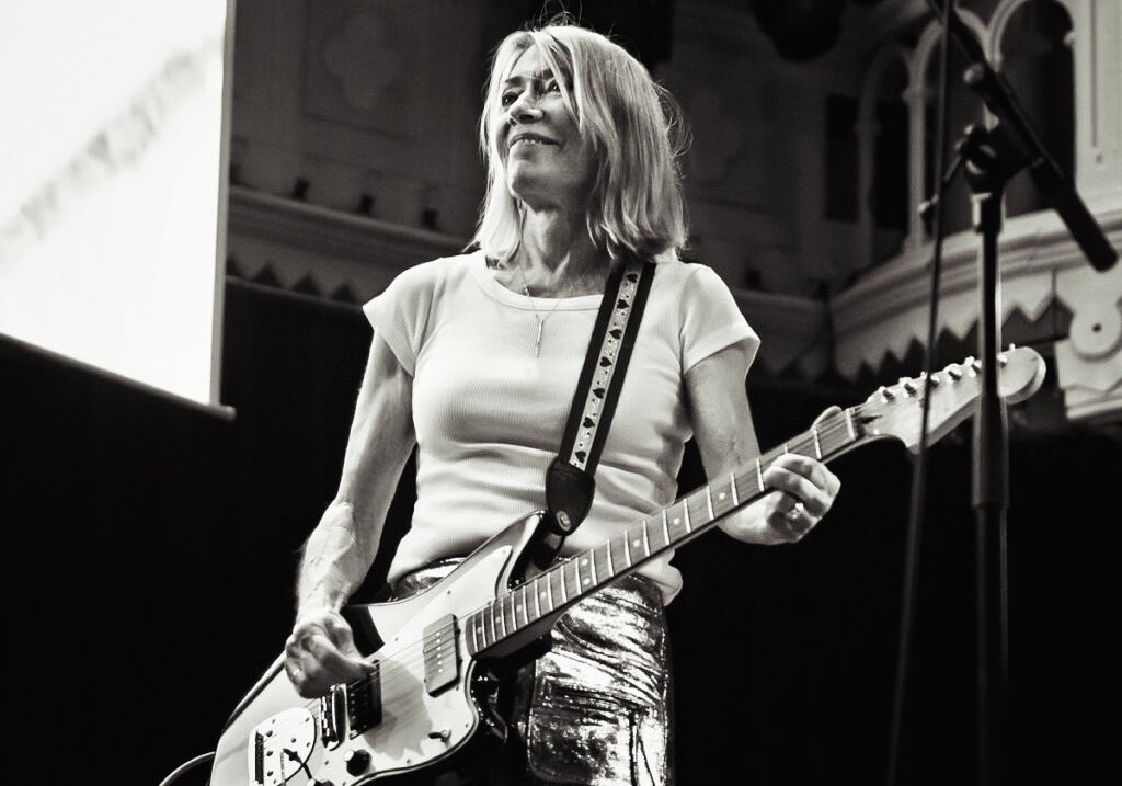 For @PinguinRadio I wrote about Kim Gordon: The Collective. pinguinradio.com/magazine/kim-g… @KimletGordon @matadorrecords