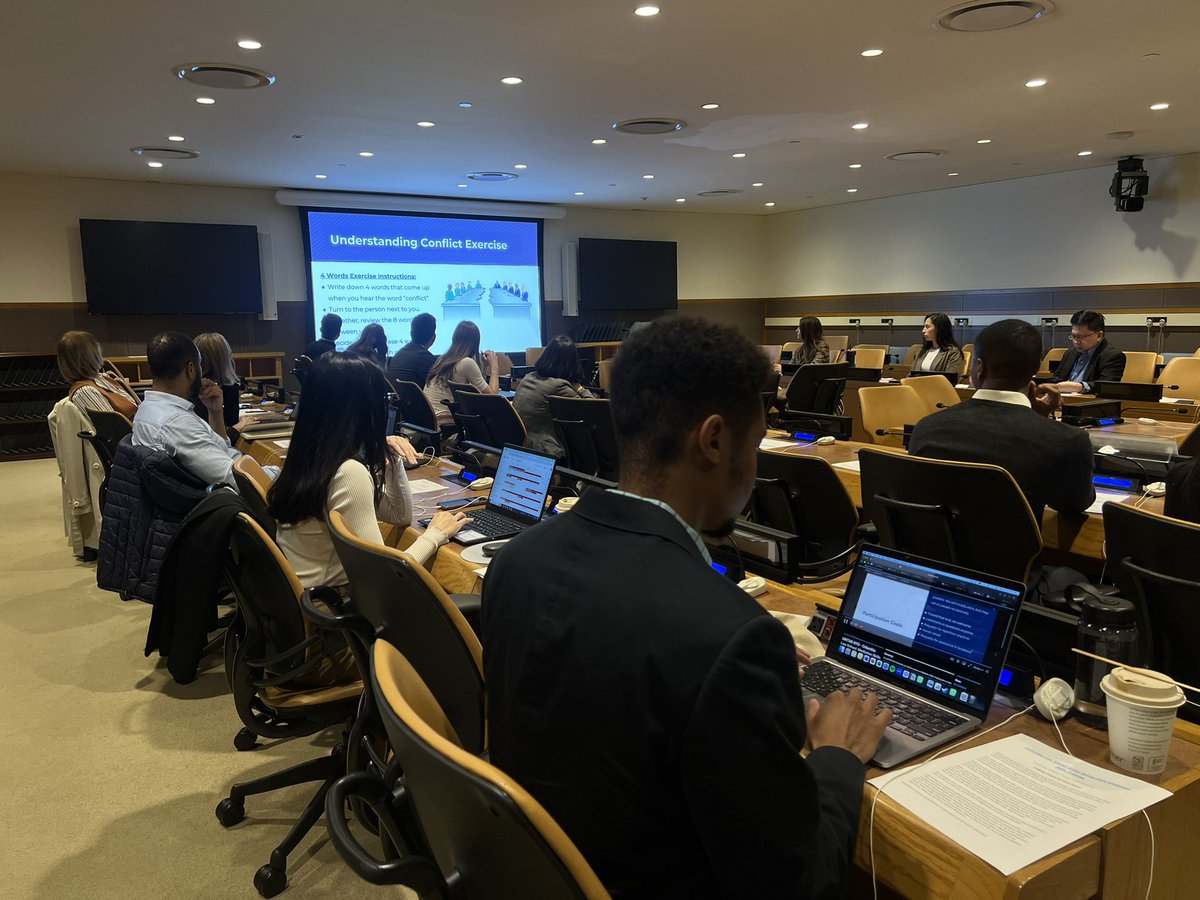 HAPPENING NOW:

The third & last session of the UNITAR NYO-&
@ColumbiaLaw School series entitled Mediation Skills Training has officially commenced at Conference Room 5 of the UNHQ. 

The Columbia Law School series will return in the fall! 🇺🇳 @alexbcarter