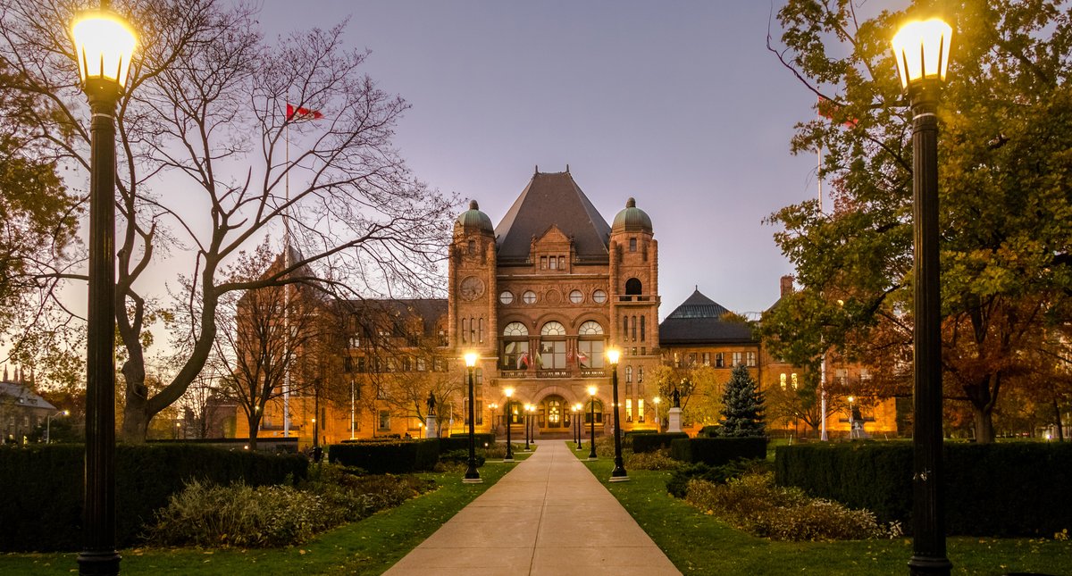 Budget day is important, and not just for governments. Here's why we need full spending information and transparency in our provincial budgets: cdhowe.org/intelligence-m… #OnPoli #IntelligenceMemo