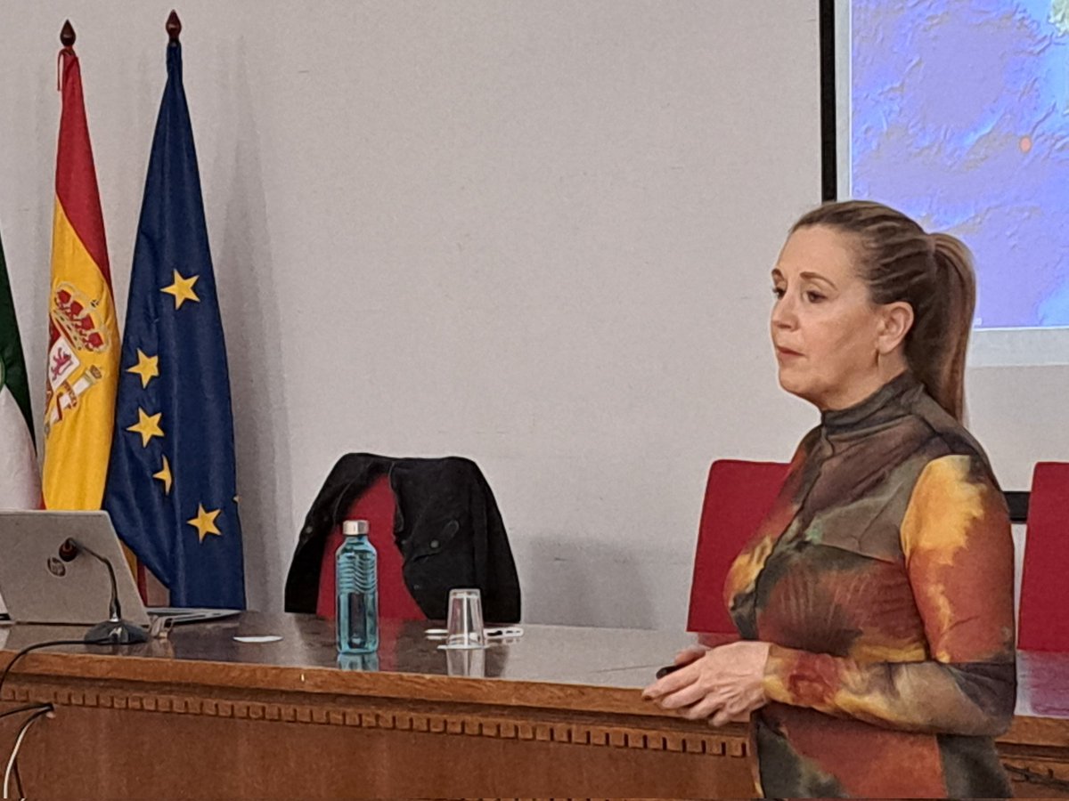 <a href="/SubdeGobGranada/">Subdelegación Gobierno Granada</a> <a href="/proteccioncivil/">Protección Civil</a> <a href="/PatrimNacional/">Patrimonio Nacional</a> Mercedes Feriche <a href="/IAG_UGR/">Instituto Andaluz de Geofísica</a> presenta la vulnerabilidad del patrimonio cultural 
#cursopatrimonioemergencias
<a href="/proteccioncivil/">Protección Civil</a> 
<a href="/SubdeGobGranada/">Subdelegación Gobierno Granada</a>