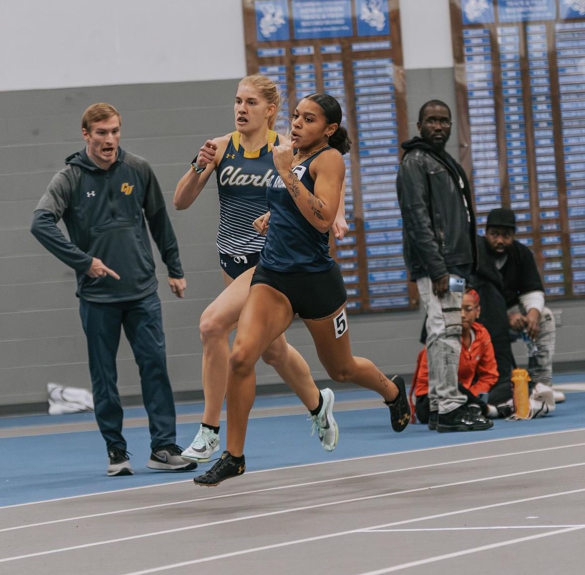 #AGTG I’m happy to announce that from conversations with <a href="/AdamHinders/">adam_hinders</a>, I have received my 9th Track and Field offer to further my track career at St. Ambrose University <a href="/stambrose/">St. Ambrose University</a> <a href="/SAUTFXC/">St. Ambrose TF / XC</a> <a href="/NCAATrackField/">NCAA Track & Field</a> #BringTheSting #GoBee 🐝