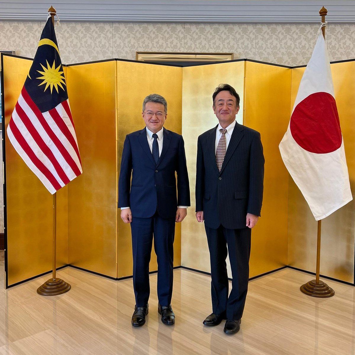 Had a pleasant meeting with HE Takahashi Katsuhiko, Japanese Ambassador to Malaysia to discuss trade and economic collaboration between 🇲🇾 and 🇯🇵, especially in new and emerging sectors.