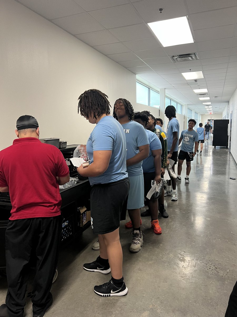 The support we receive here at Seguin HS is amazing! Our food services department bringing meals over to the MAC to feed the athletes! We can’t say thank you enough! Big things coming!