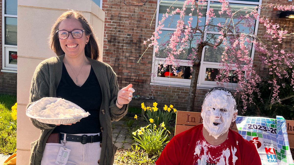 brewsterschools's tweet photo. 🥧PIE IN THE FACE! JFK Kids Heart Challenge raised over $12,000. This morning top fundraisers &amp; teachers pied the JFK PE staff in the face! It was a great way to thank the students &amp; staff &amp; have fun. Thank you to all who participated! #BrewsterPride🐾 https://t.co/ZZtKxCUjUe