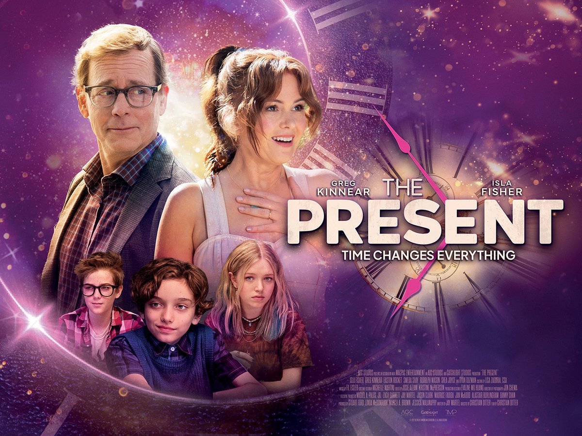 Strike_Media's tweet image. In UK &amp;amp; Irish cinemas on 24 May THE PRESENT 

New family comedy starring Isla Fisher &amp;amp; Greg Kinnear

A young boy discovers he can use an enchanted grandfather clock to go back in time and sets out on a quest to bring his separated parents back together again

@tmp_digital #family
